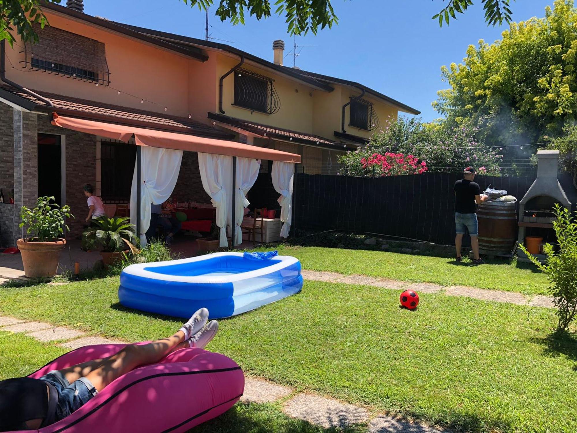 Вилла Garda Art&Garden Вольта-Мантована Экстерьер фото